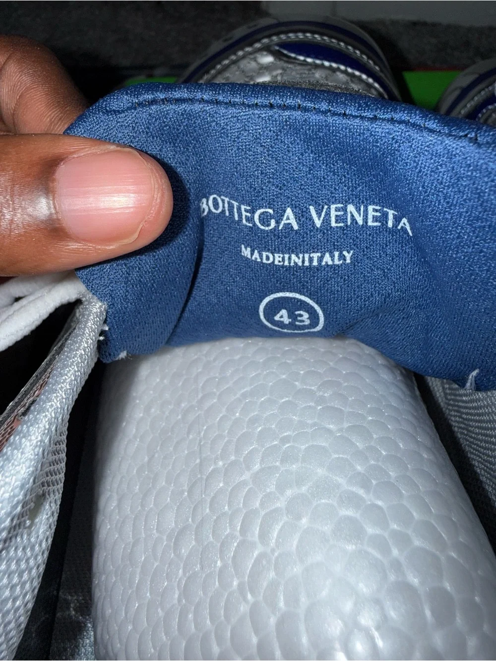 Banana Republic Silver and Blue Men’s Sneakers